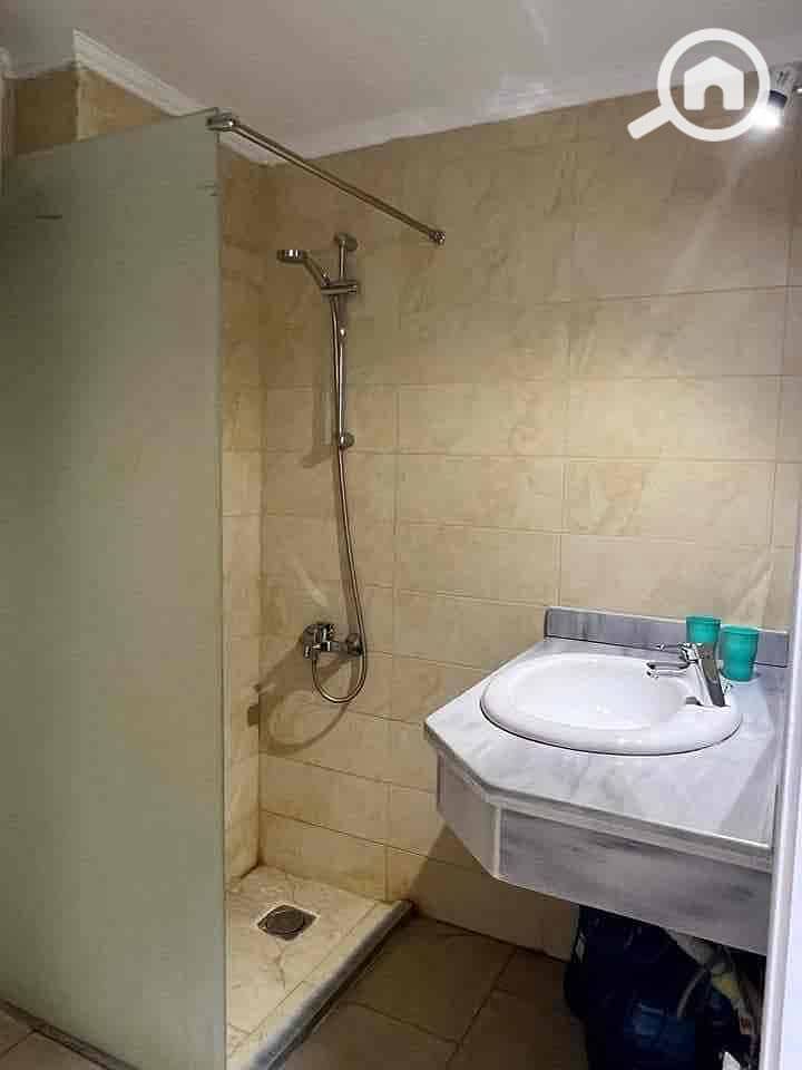 10 d02c05ad-a11f-4694-b320-2287495aba21. jpg