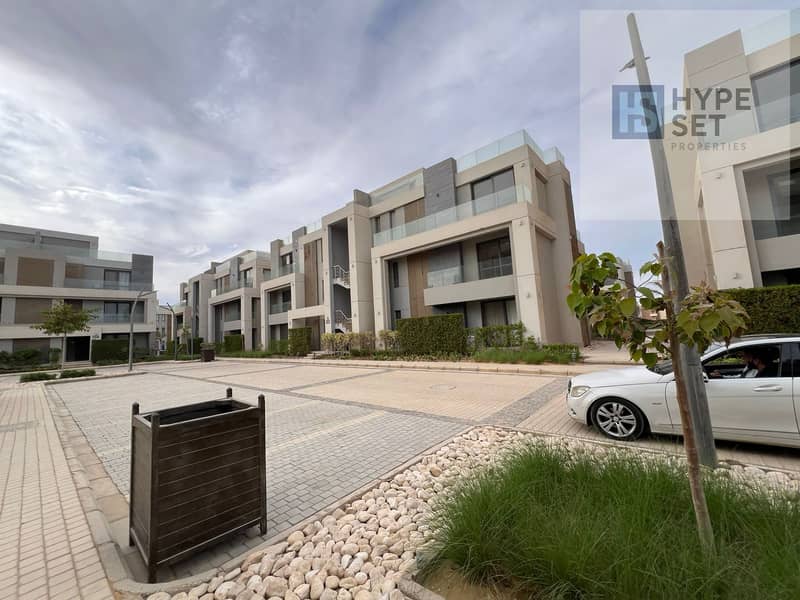 13 591c5f47-bc3e-407d-91b2-19b4d91e82a9. jpg