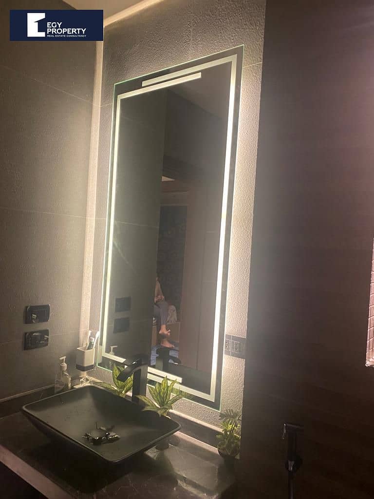 7 _files_WhatsApp Image 2025-09-29 at 21.36. 44_11c70d86. jpg