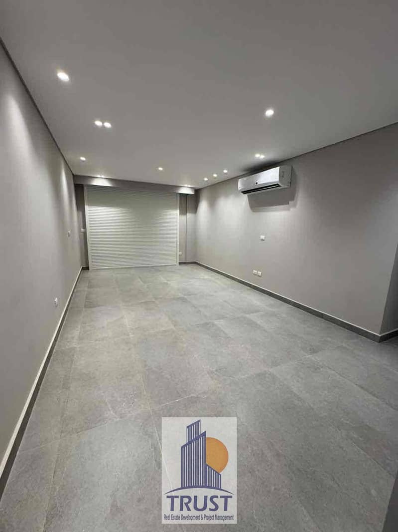 12 d5a76ce5-5538-4c87-8565-0cd99dab12d6. jpg