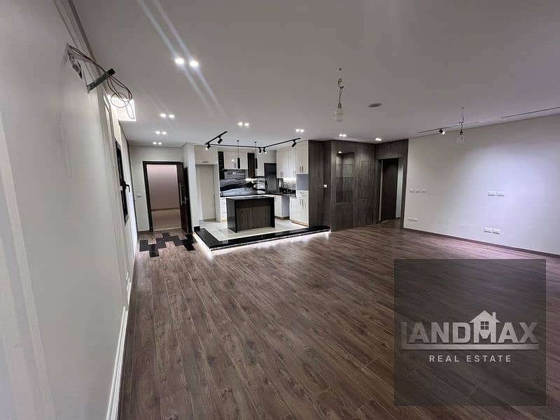 5 WhatsApp Image 2025-10-22 at 8.55. 52 PM (3)_800x600. jpg