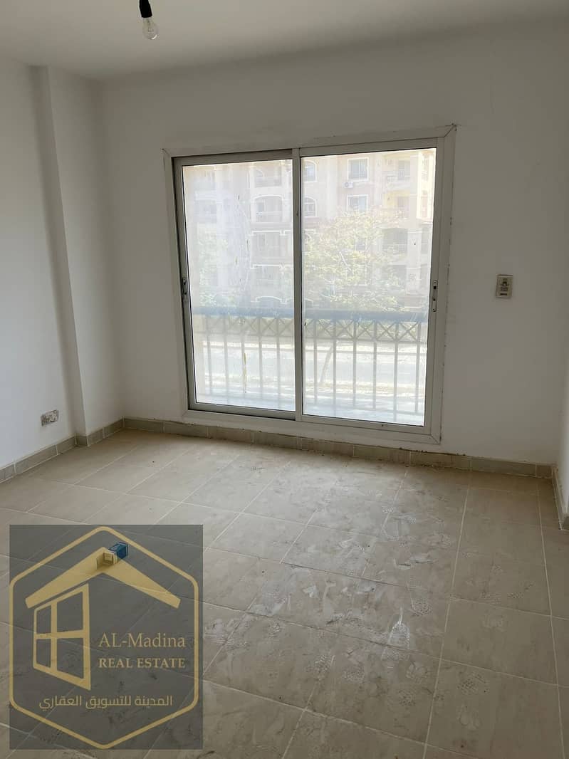 4 WhatsApp Image 2026-01-14 at 21.24. 54. jpeg