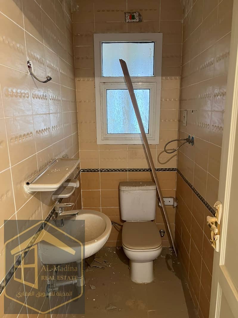 8 WhatsApp Image 2026-01-14 at 21.24. 56. jpeg