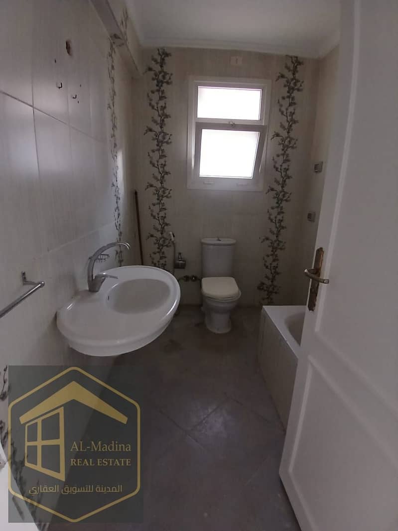 11 WhatsApp Image 2026-01-14 at 21.26. 06. jpeg