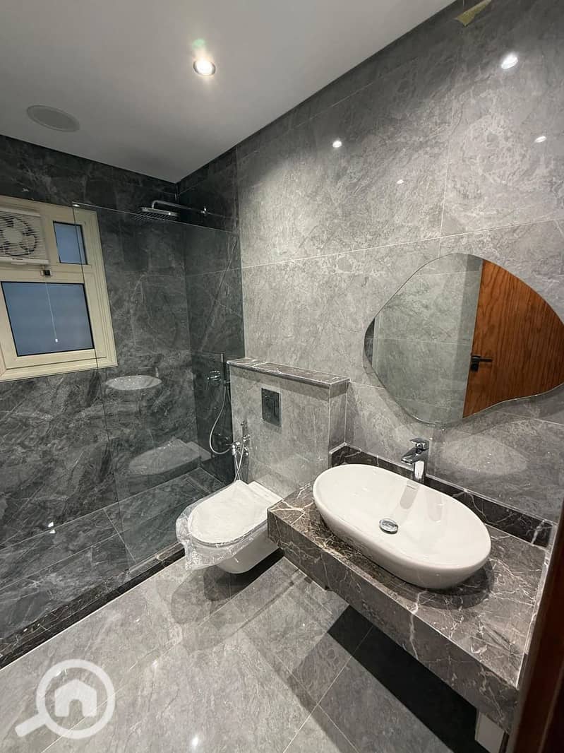 8 WhatsApp Image 2026-01-16 at 1.22. 50 AM (1). jpeg