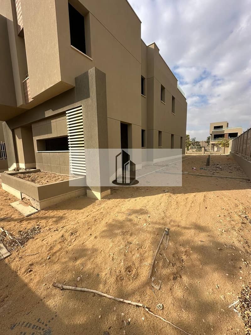 4 WhatsApp Image 2026-01-14 at 13.16. 26 (1). jpeg