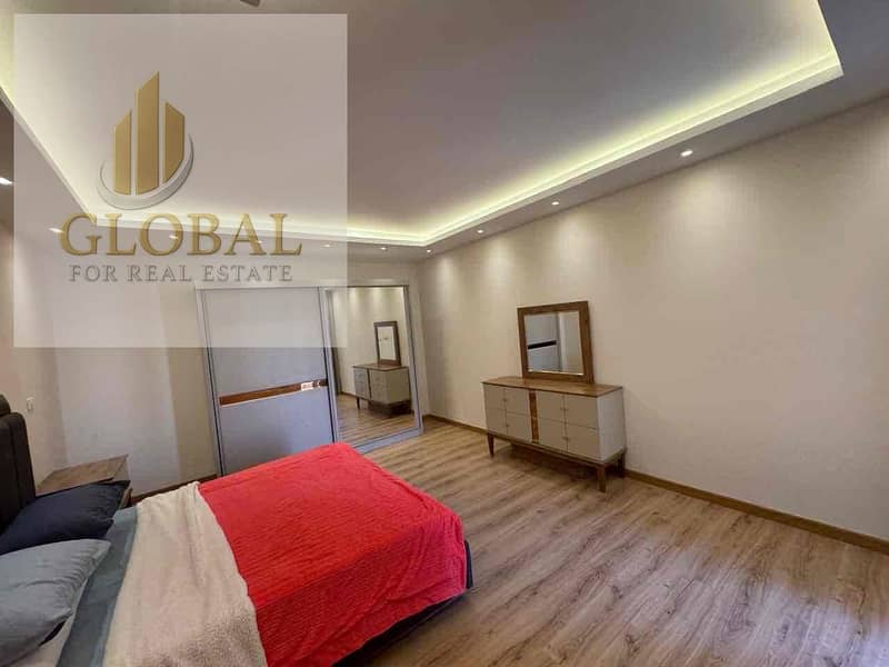 12 bddc181a-93d9-4017-9625-727fa2e7b5d7. jpg