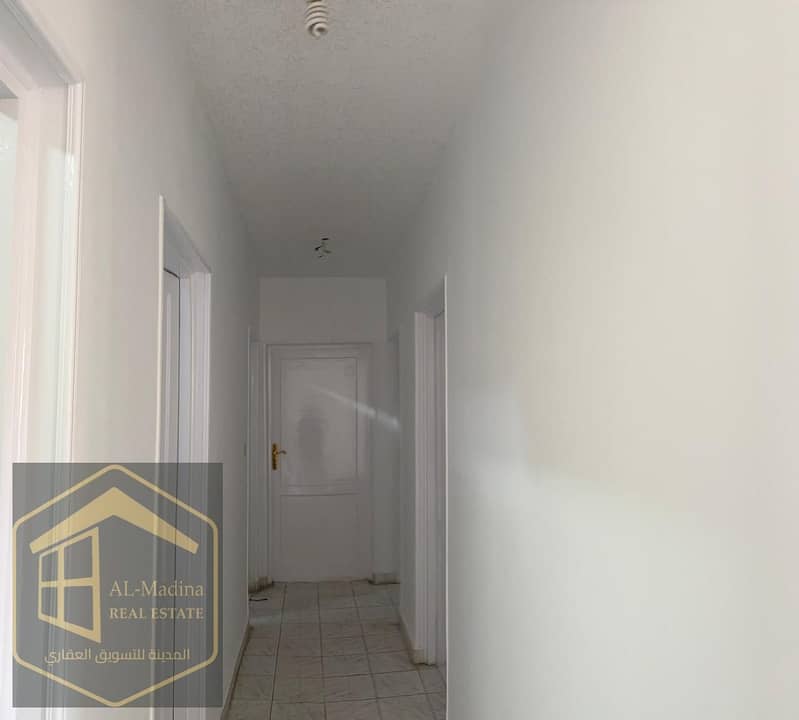 4 WhatsApp Image 2026-01-15 at 16.44. 24. jpeg