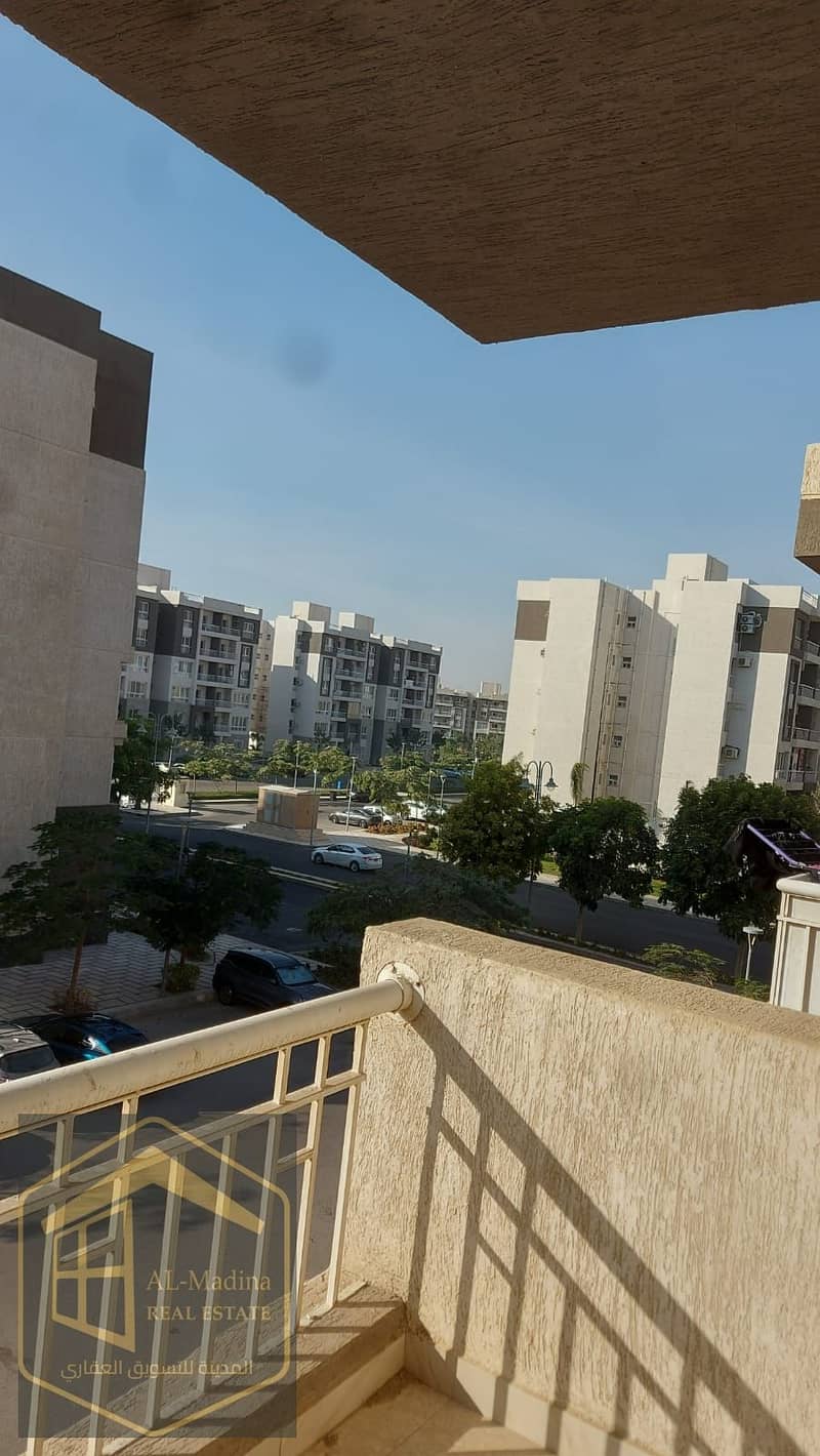 8 WhatsApp Image 2026-01-15 at 19.59. 20 (2). jpeg