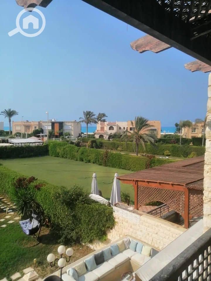 9 558935385_122207724824309418_7759077172984848635_n. jpg