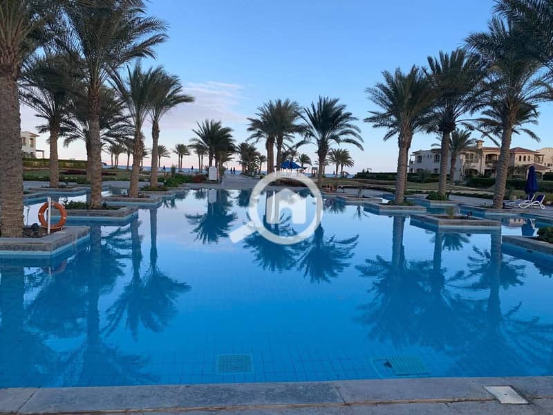 8 FB_IMG_1764014020114. jpg