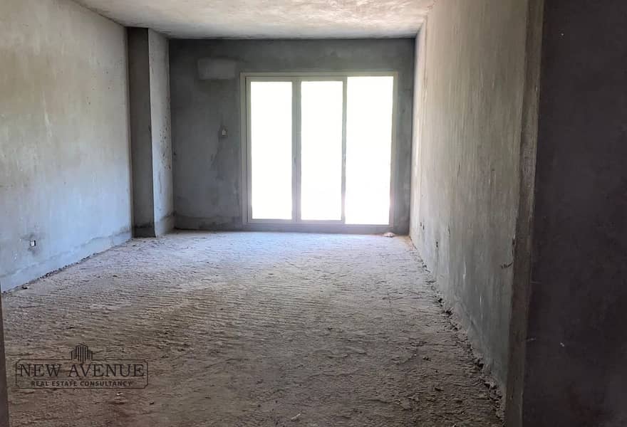 6 4e3edb12-6408-468f-8664-b7a79cee13c0_original (18). jpg