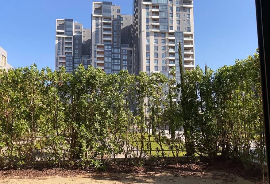 16 4e3edb12-6408-468f-8664-b7a79cee13c0_original (7). jpg