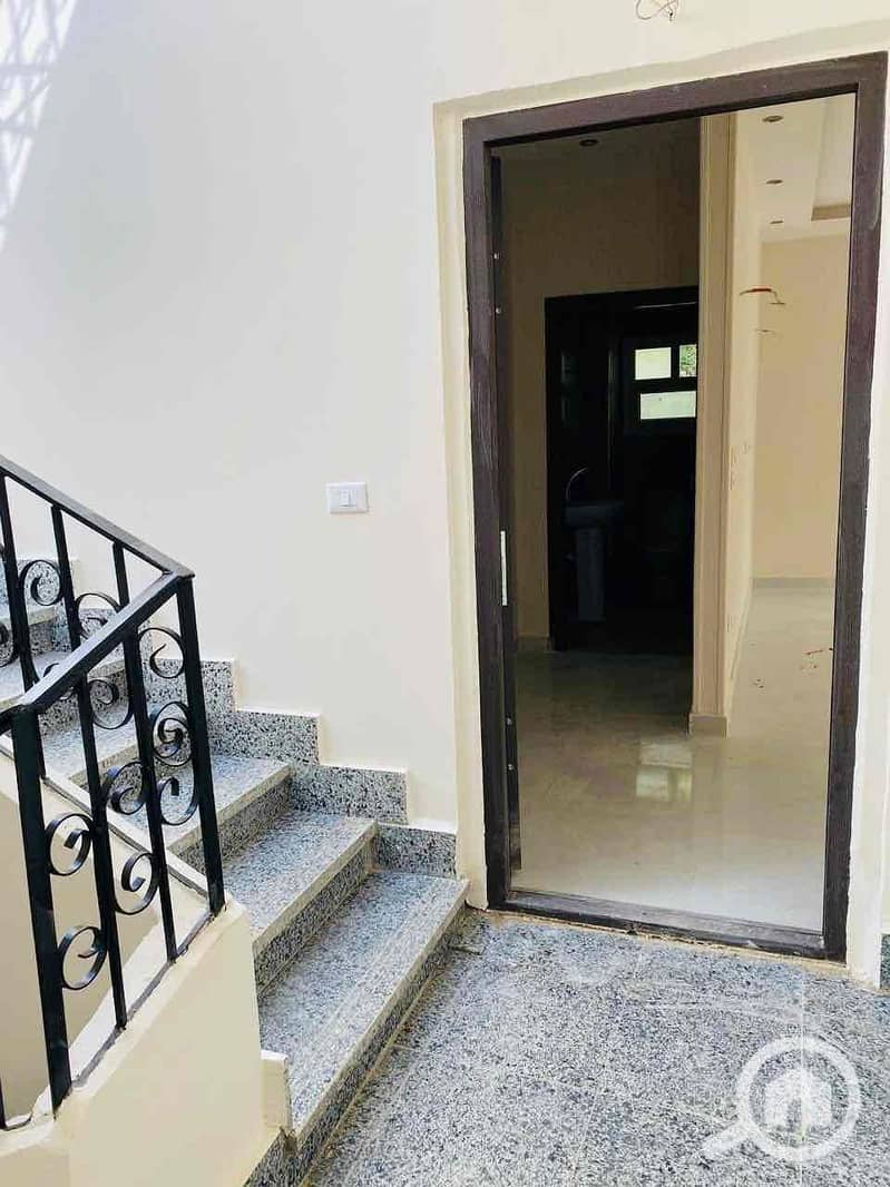 14 22f11a75-3993-400f-88b8-ebab6490664f. jpg