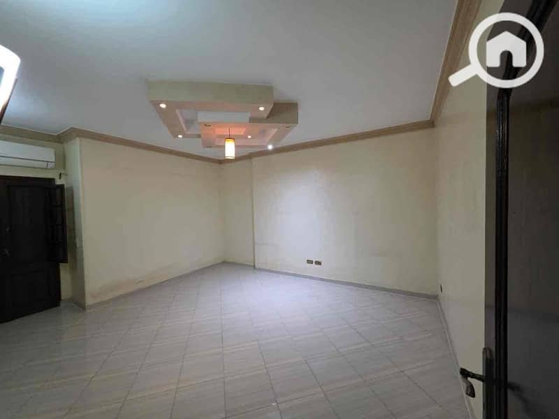 8 6a7dbb6a-0f30-4610-8016-f7de56a748f9. jpg