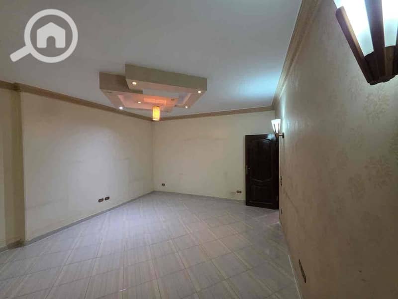 9 28896ff1-6b57-4c7a-9d0a-854922601a25. jpg