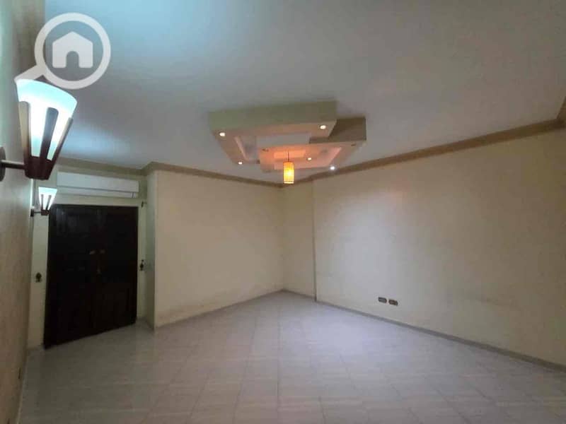 29 666ff7b3-8769-41ad-9894-ef8b4da3367b. jpg