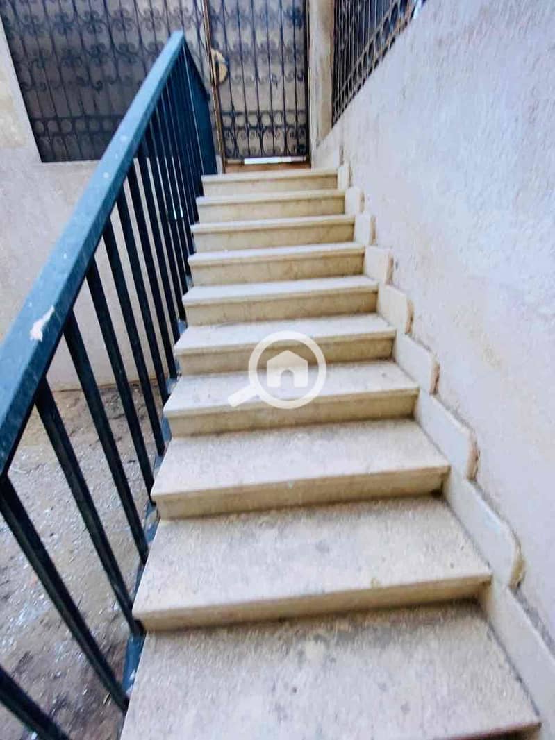 4 0a797197-1d1f-4138-bc5a-aea1323a4b9d. jpg