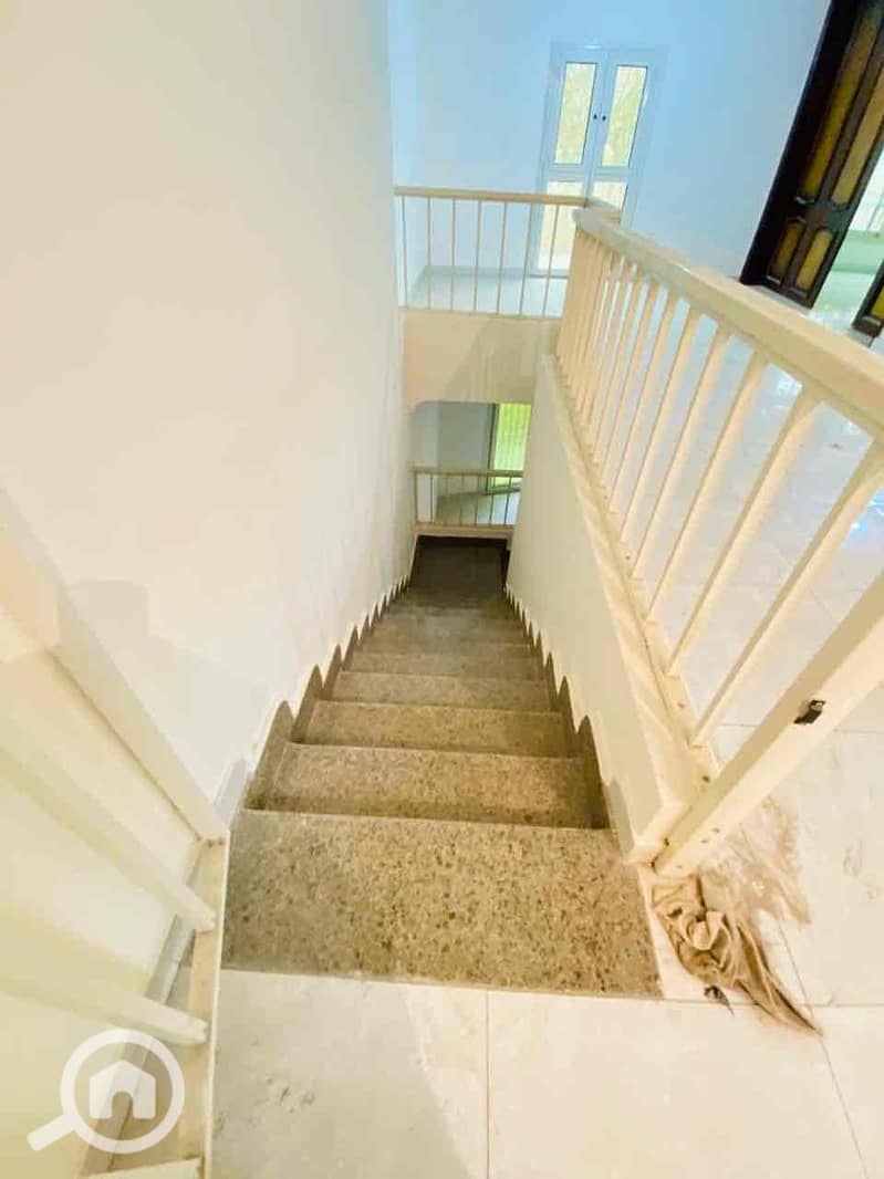 27 23896109-232f-453e-8a23-f7f32de11df7. jpg