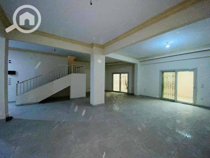 31 15eca064-ee49-426d-b4ad-713aa1702581. jpg