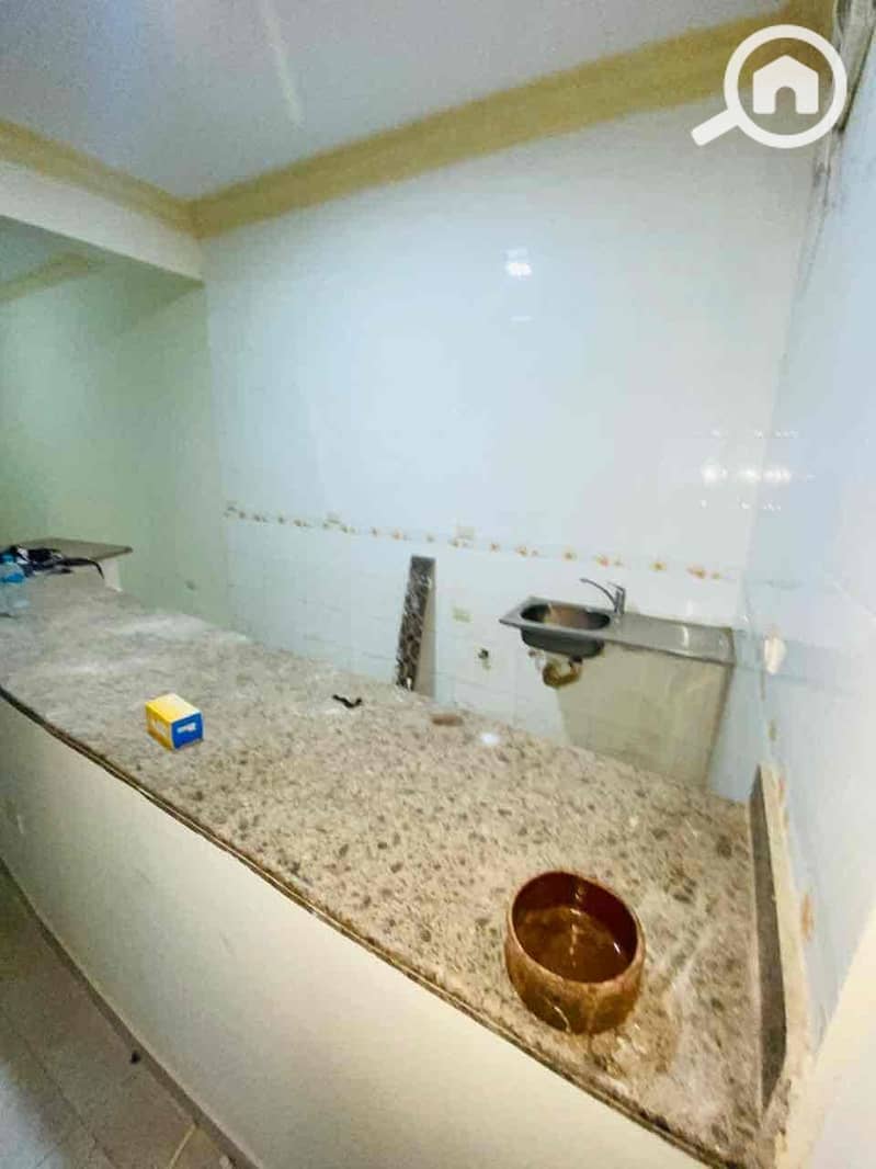 40 6bafe400-6613-4627-a7ce-e1781d1727b0. jpg