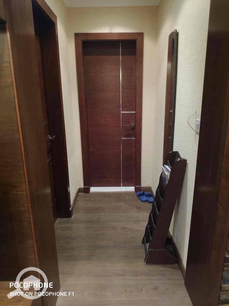 8 9622586d-1619-428a-9814-8a096b6f1bb7. jpg