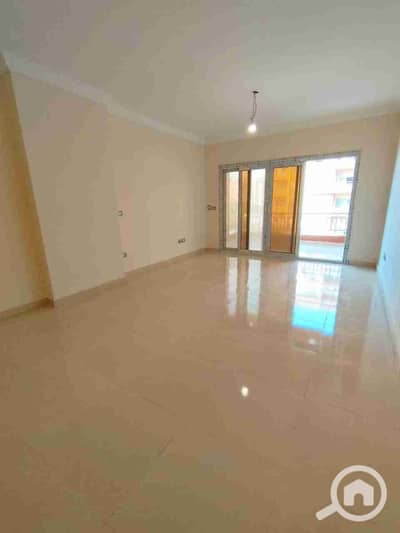 3 Bedroom Flat for Rent in Shorouk City, Cairo - FB_IMG_1762826157133. jpg