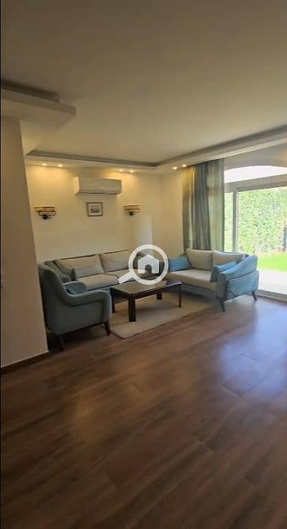 2 01bdccb4-1496-426a-a187-72599acd2ab4. jpg