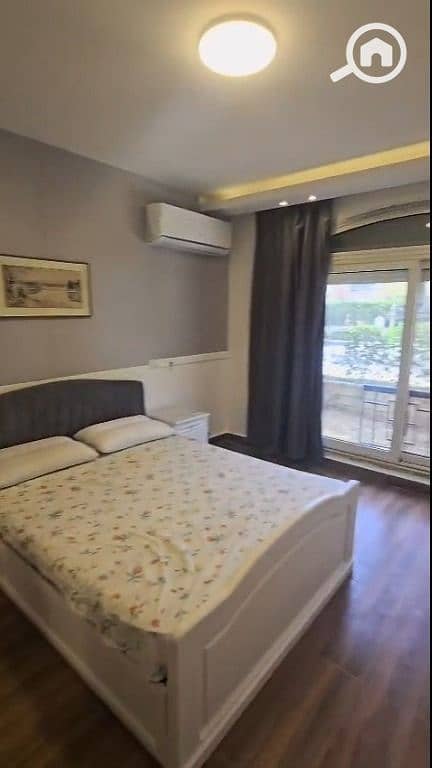 8 66381f69-e452-44aa-a442-b989f9f6b8e5. jpg