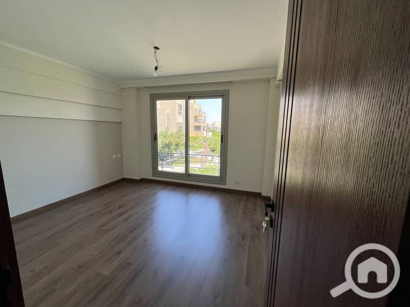 2 PHOTO-2025-02-19-10-06-28. jpg