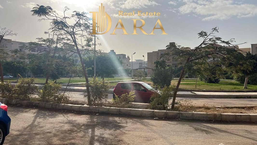 2 43c44922-910f-444a-9117-dcebbdb6dd87. jpg