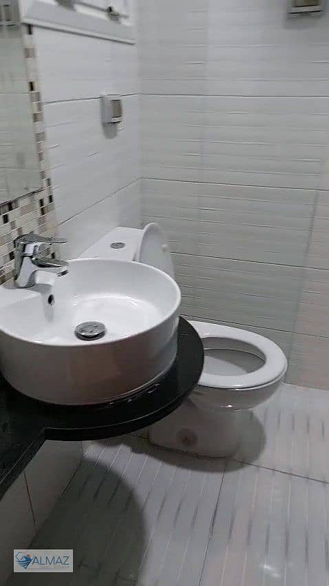 17 WhatsApp Video 2026-01-15 at 3.48. 17 PM (2) - frame at 0m3s. jpg