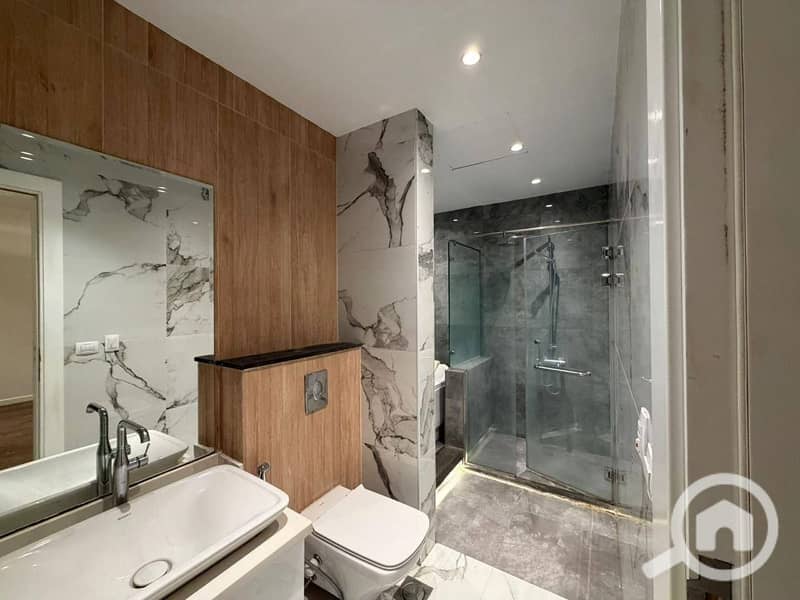 8 615197268_122248208258084594_2340742374702796681_n. jpg