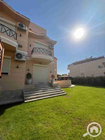 5 Bedroom Villa for Sale in Shorouk City, Cairo - IMG-20251229-WA0115. jpg