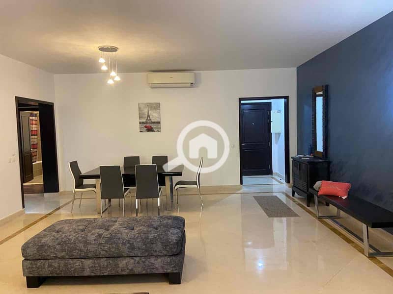 4 ff65ae68-34bf-48ae-8029-be2fa1414614. jpg