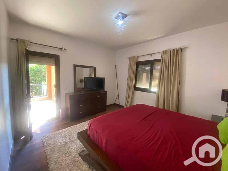 8 5f126246-6bd6-4a44-8d1f-1bb60d989056. jpg