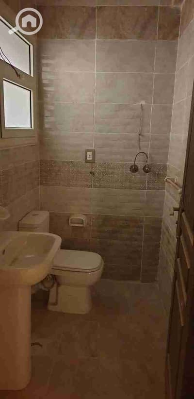 فلیٹ 3 غرف نوم للايجار في مدينة الشروق، القاهرة - IMG-20260109-WA0098. jpg