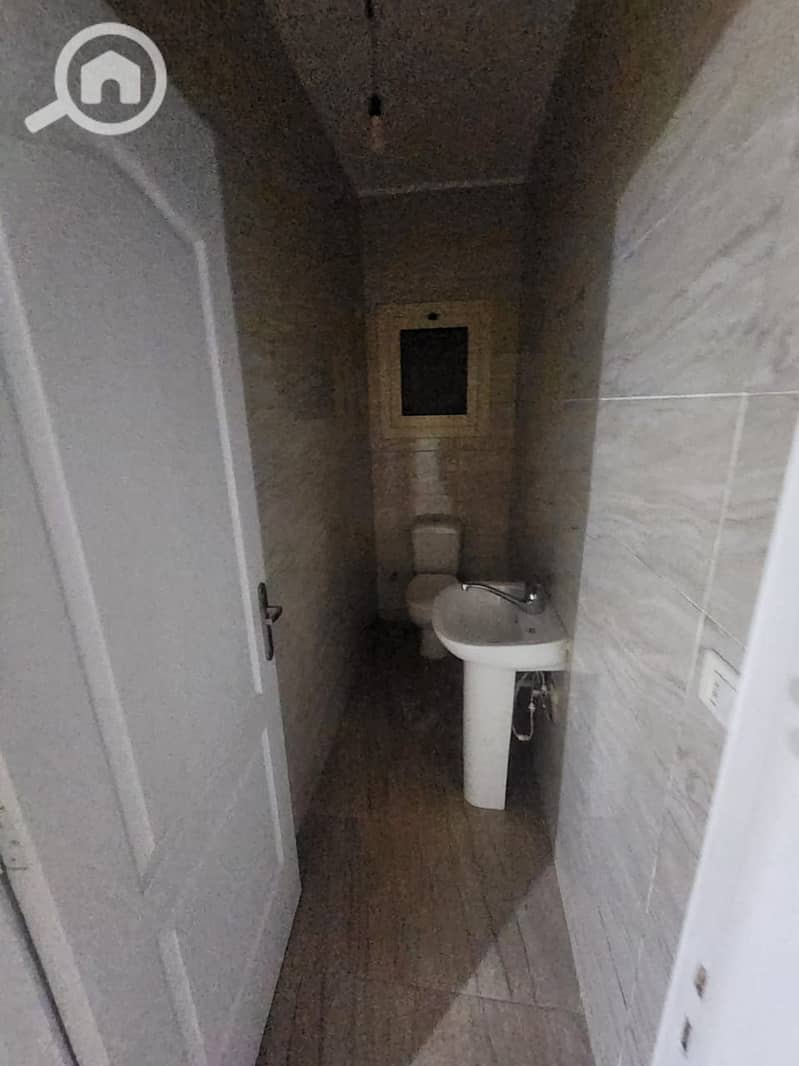 6 WhatsApp Image 2026-01-07 at 11.06. 46 PM (1). jpeg