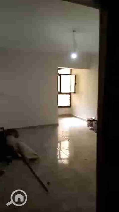 شقة 2 غرفة نوم للايجار في حدائق اكتوبر، الجيزة - 28104. jpg