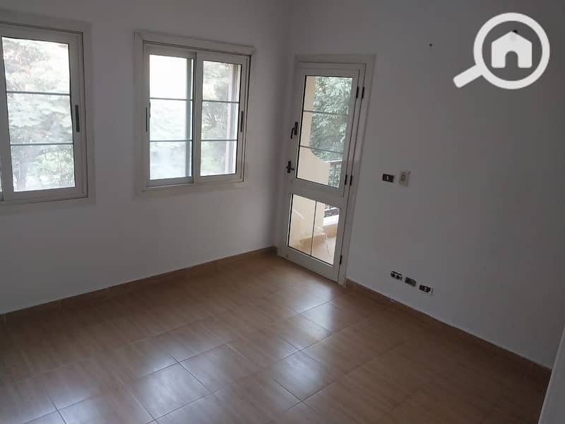 2 1f1e5d53-3a75-44fe-aa82-bd6179611da5. jpg