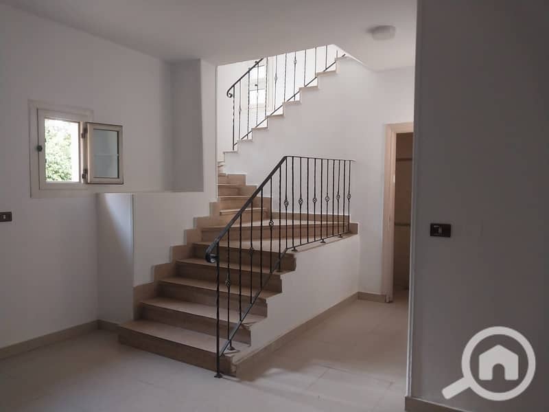 10 966c734f-9c67-4b55-9b0f-f46898b43e2b. jpg