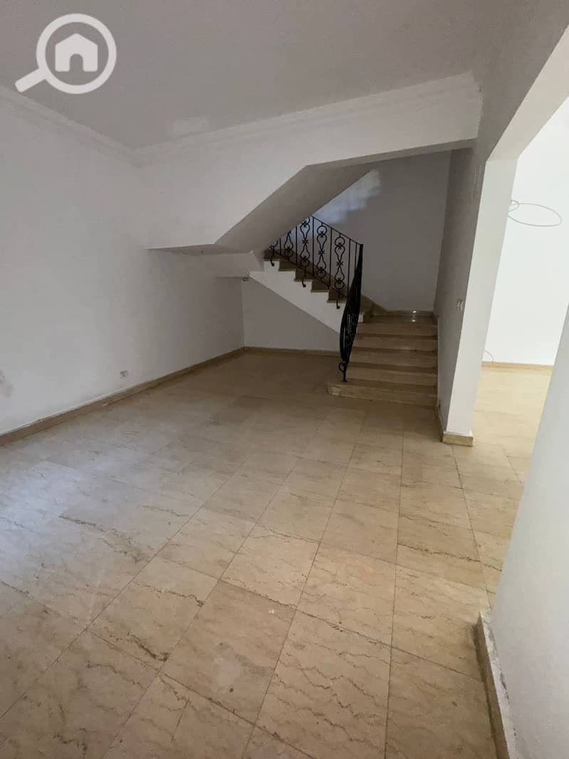 4 974217a0-e3cc-43a7-bb59-c24cb6982e7e. jpg