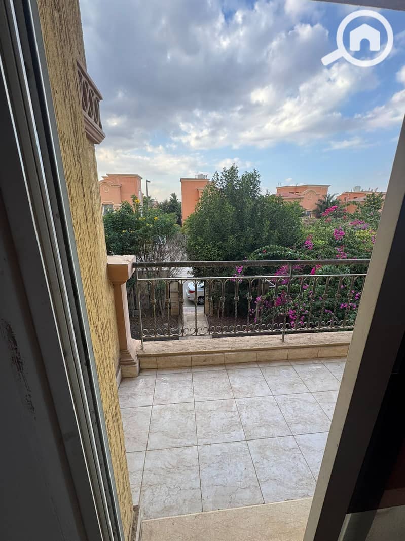 8 253bc4a4-8161-4ae6-9aa0-61bbddfc1b0b. jpg