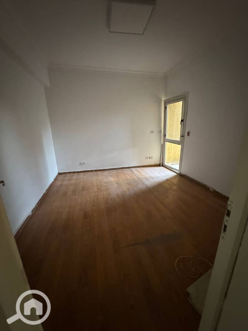 10 ac0fc998-a6e9-498a-b47f-3a29f347091f. jpg