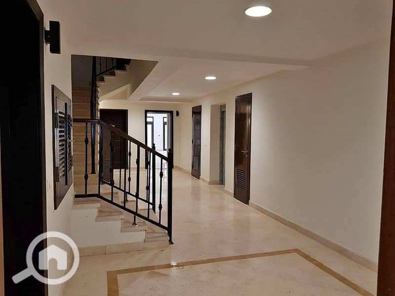 11 74477098_10162370578590006_7970836054376710144_n. jpg