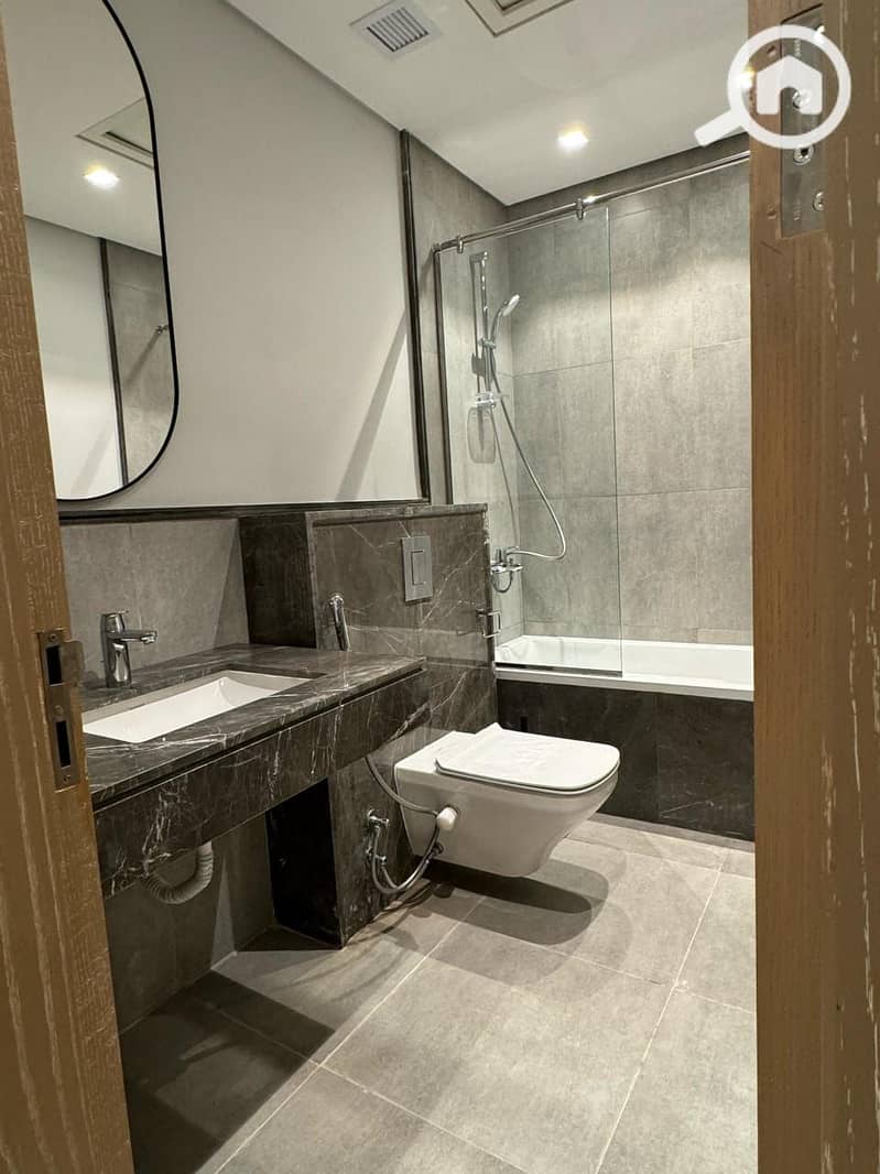 5 0e31900c-1231-461e-a0f9-217993000eb3. jpeg