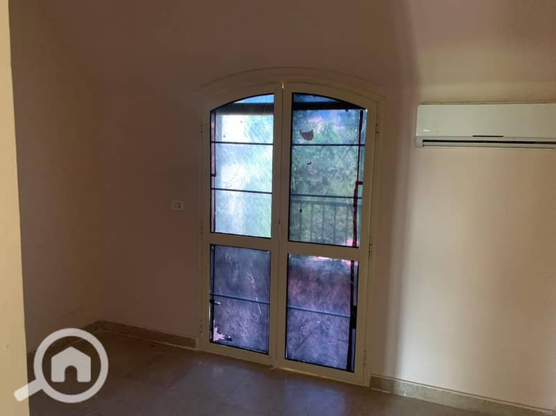 11 a94def7d-2c43-4d08-984e-e70288ea37b3. jpg