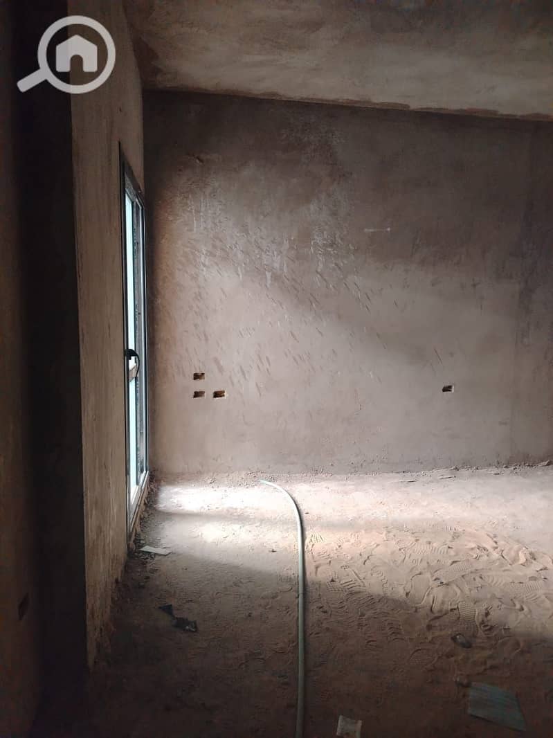 2 21afb9fd-7d56-4741-8dc0-09e1b7fe96f6. jpg