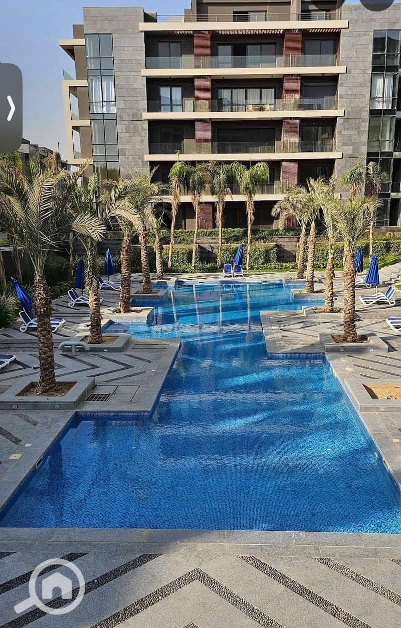 6 27f846e0-b21c-4e70-8374-f1c3bb922a9a. jpg