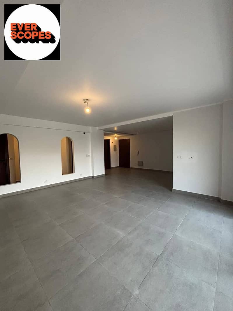 4 0ed5499b-5efb-4293-a396-c2a89d70d2cd. jpg